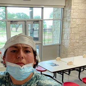 Meet your Posher, Phoenix